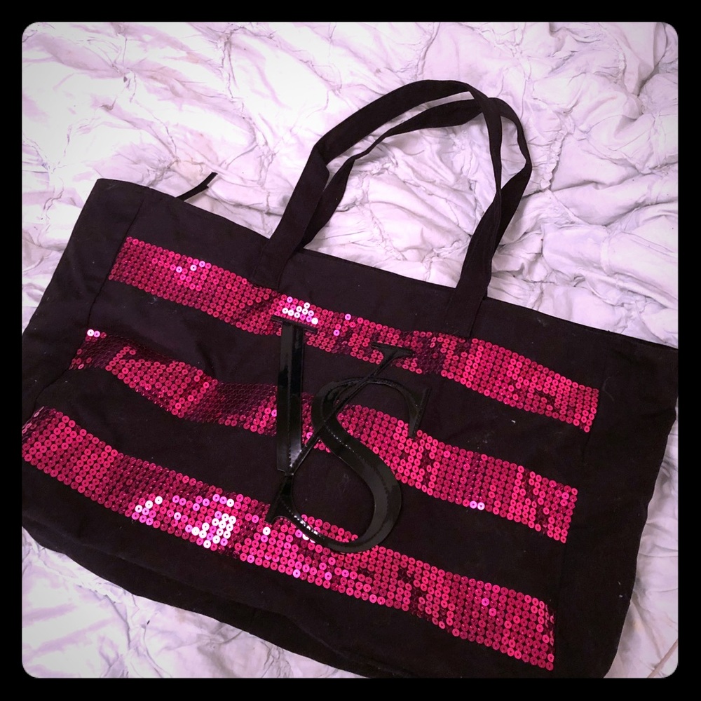 VIctoria’s Secret Tote w/ zipper